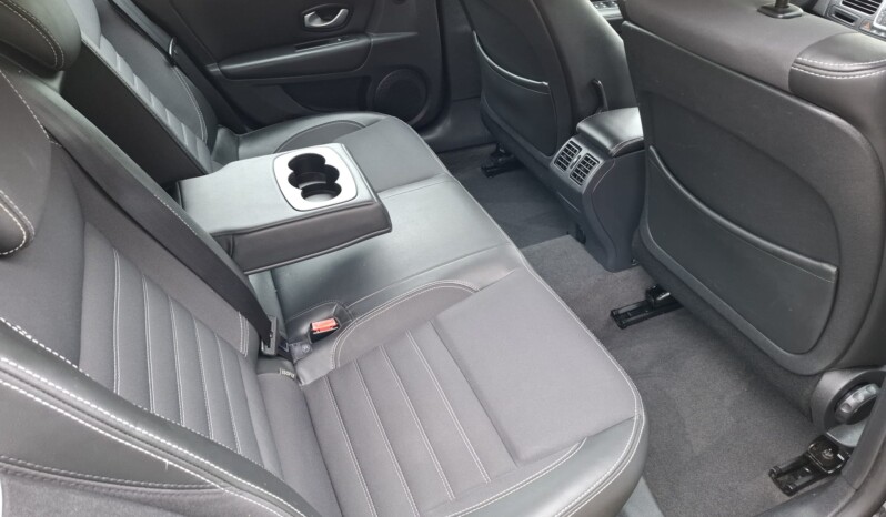 
								RENAULT LAGUNA 1.5 DCI BLACK EDITION 2011 full									