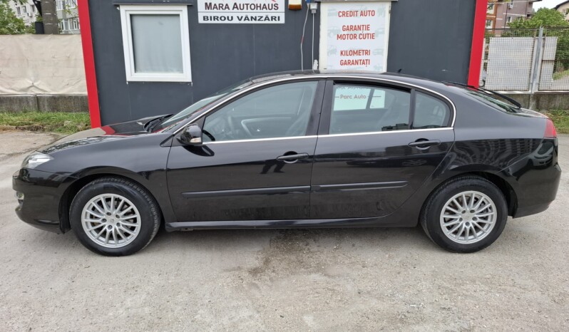 
								RENAULT LAGUNA 1.5 DCI BLACK EDITION 2011 full									