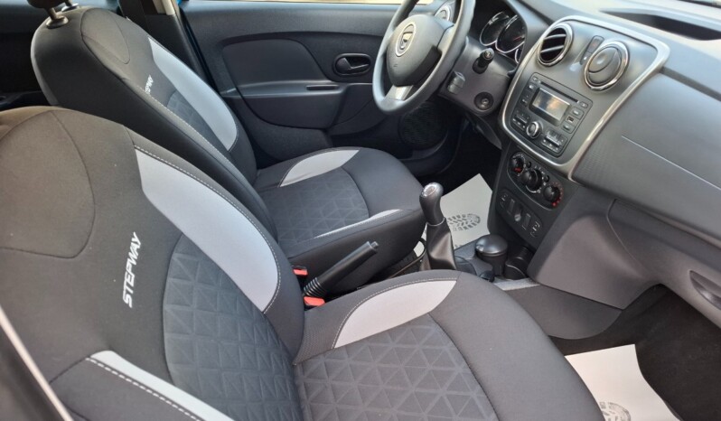 
								DACIA SANDERO STEPWAY 0.9 TCE PRESTIGE 2015 full									