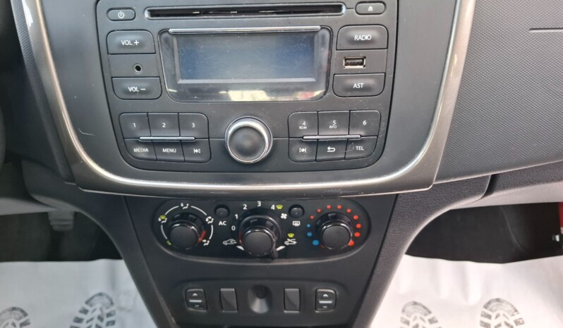 
								DACIA SANDERO STEPWAY 0.9 TCE AMBIANCE 2013 full									