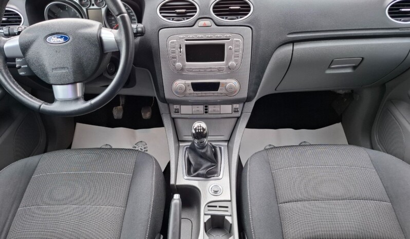 
								FORD FOCUS 1.6 TITANIUM 2010 EURO 5 full									