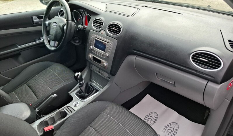 
								FORD FOCUS 1.6 TITANIUM 2010 EURO 5 full									
