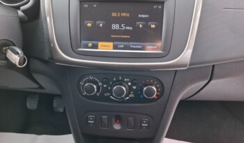 
									DACIA SANDERO 0.9 TCE LAUREATE 2013 full								