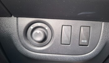 
									DACIA SANDERO 0.9 TCE LAUREATE 2013 full								
