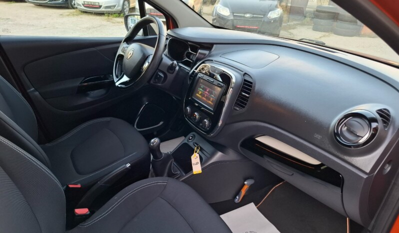 
								RENAULT CAPTUR 0.9 TCE LIMITED 2016 EURO 6 full									