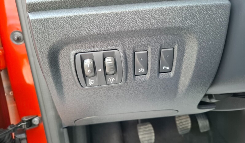 
								RENAULT CAPTUR 0.9 TCE LIMITED 2016 EURO 6 full									
