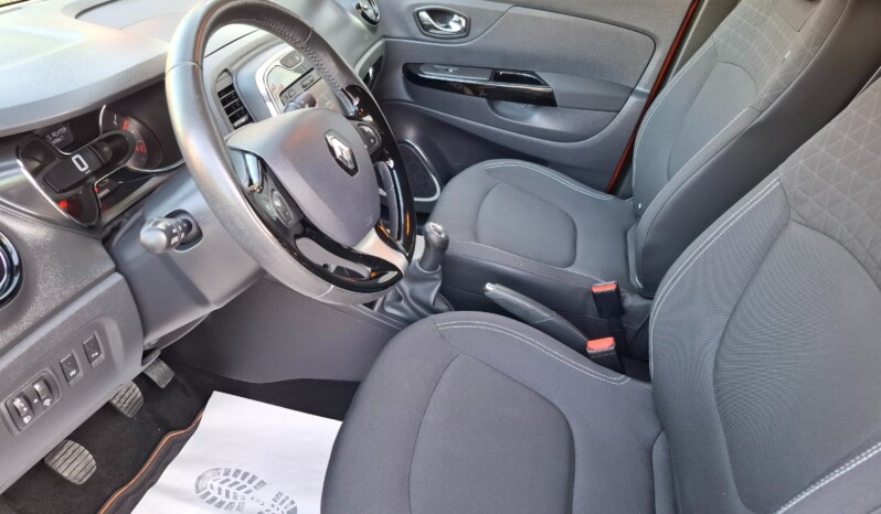 
								RENAULT CAPTUR 0.9 TCE LIMITED 2016 EURO 6 full									