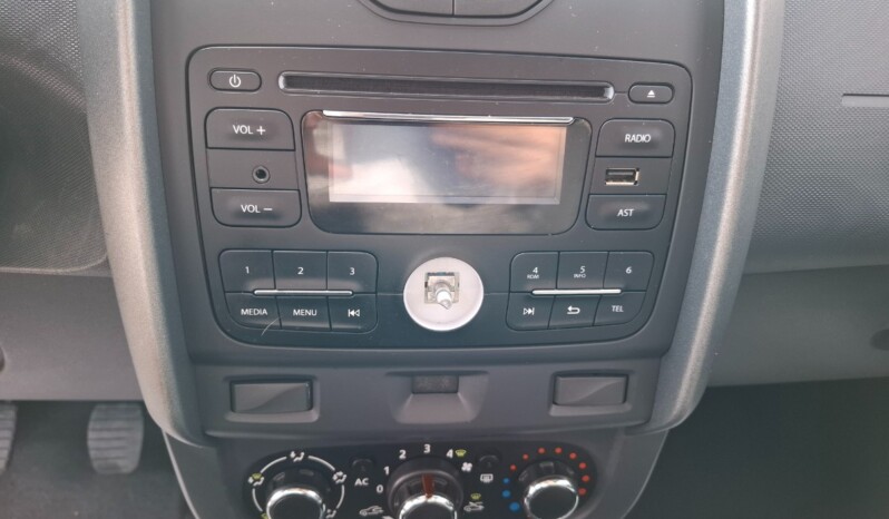 
								DACIA DUSTER 1.5 DCI ICE 2015 full									