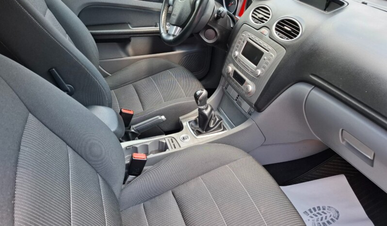 
FORD FOCUS 1.6 TDCI TITANIUM 2010 EURO 5 full									