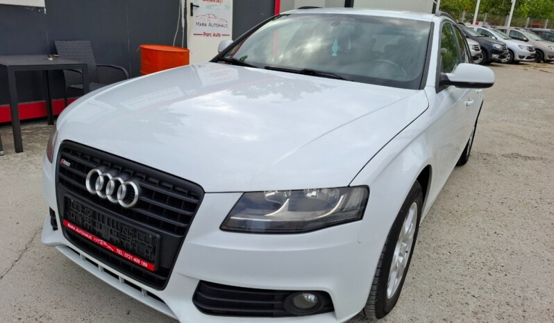 
								AUDI A4 2.0 TDI ATTRACTION 2011 / 2012 full									