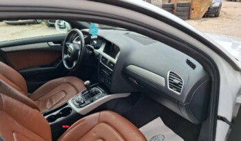 
									AUDI A4 2.0 TDI ATTRACTION 2011 / 2012 full								