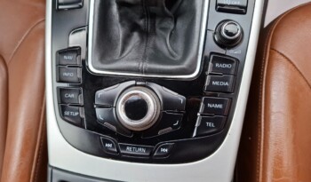 
									AUDI A4 2.0 TDI ATTRACTION 2011 / 2012 full								
