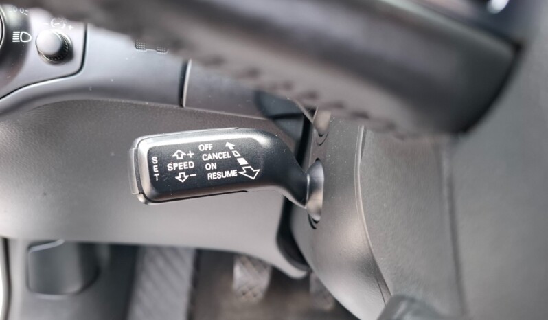 
								AUDI A4 2.0 TDI ATTRACTION 2011 / 2012 full									