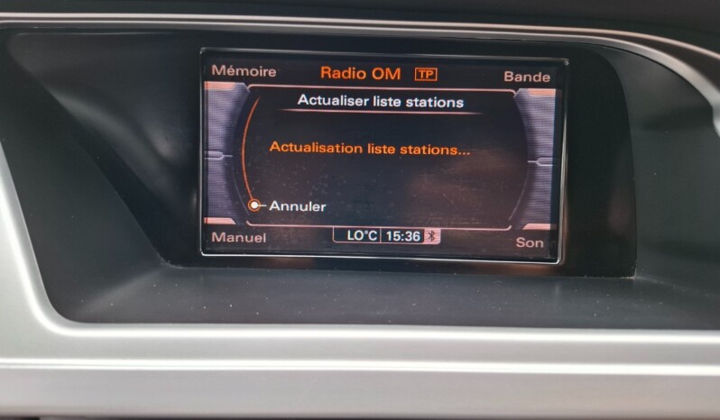 
								AUDI A4 2.0 TDI ATTRACTION 2011 / 2012 full									