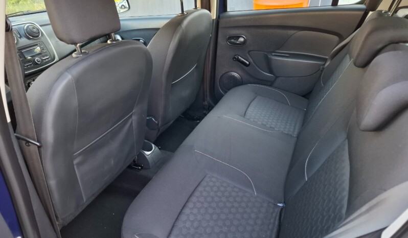 
								DACIA SANDERO 1.2 LAUREATE 2013 full									