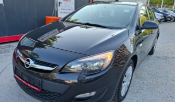 
									OPEL ASTRA J 1.6 i SELECTION 2015 / 2016 EURO 6 full								