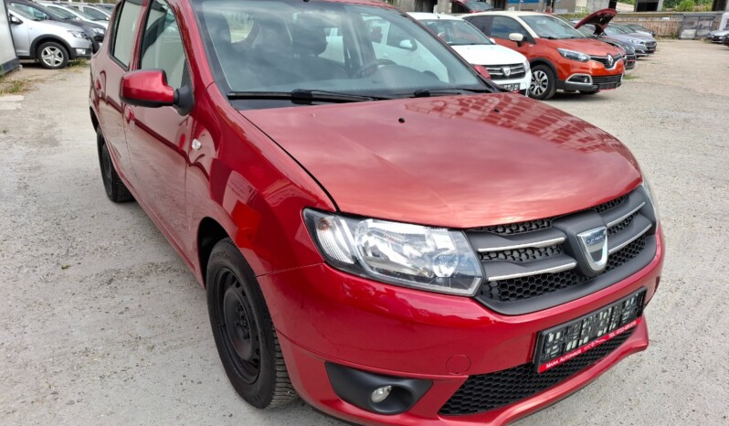 
								DACIA SANDERO 1.5 DCI LAUREATE 2013 full									