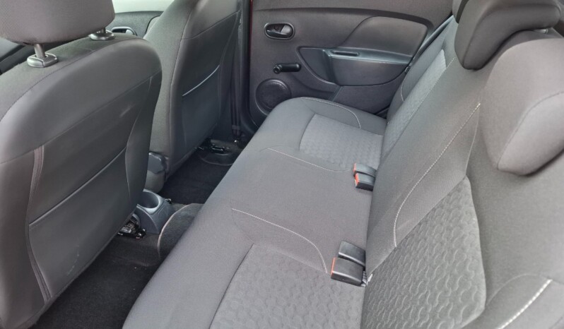 
								DACIA SANDERO 1.5 DCI LAUREATE 2013 full									