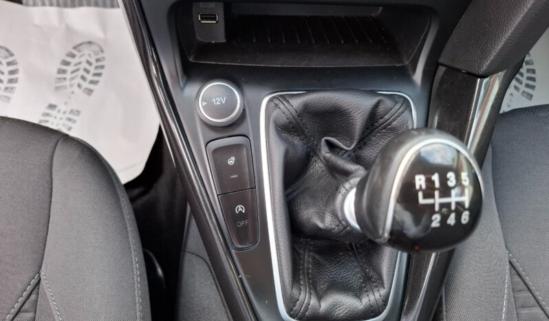 
								FORD FOCUS 2.0 TDCI TITANIUM 2015 EURO 6 full									