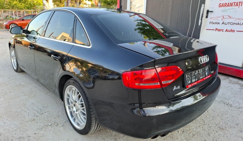 
								AUDI A4 2.0 TDI BUSINESS 2011 / 2012 full									