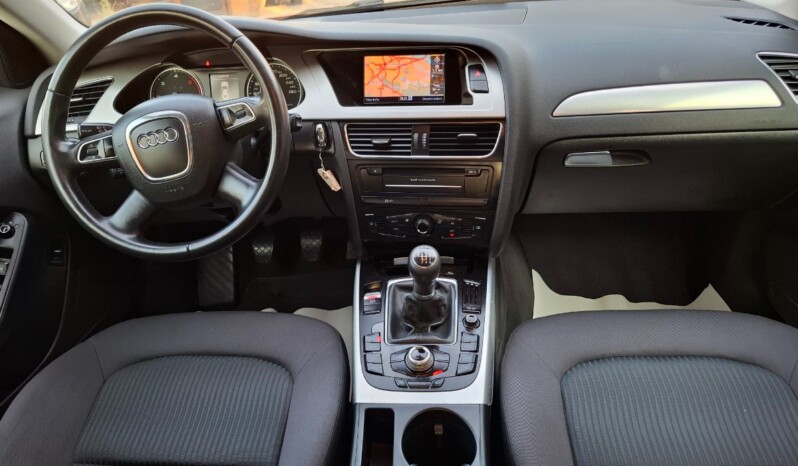 
								AUDI A4 2.0 TDI BUSINESS 2011 / 2012 full									