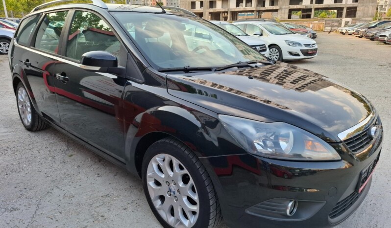 
								FORD FOCUS 1.6 I TREND 2010 EURO 5 full									