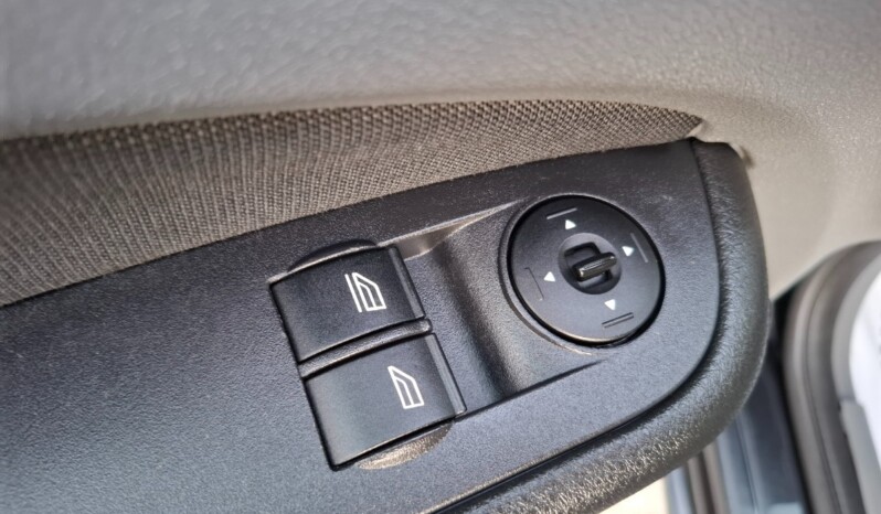
								FORD FOCUS 1.6 I TREND 2010 EURO 5 full									