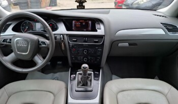 
AUDI A4 2.0 TDI ATTRACTION 2009 / 2010 EURO 5 full								