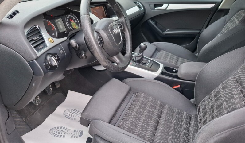 
								AUDI A4 2.0 TDI AMBITION 2010 / 2011 EURO 5 full									