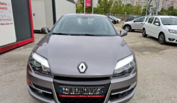 
									RENAULT LAGUNA 2.0 DCI GT 4CONTROL 2012 full								