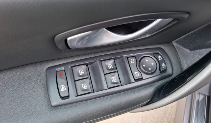 
								RENAULT LAGUNA 2.0 DCI GT 4CONTROL 2012 full									