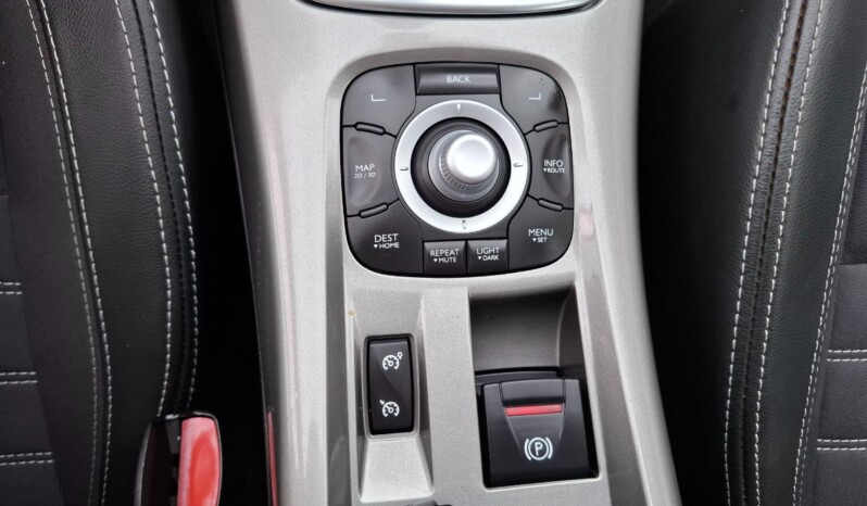 
								RENAULT LAGUNA 2.0 DCI GT 4CONTROL 2012 full									