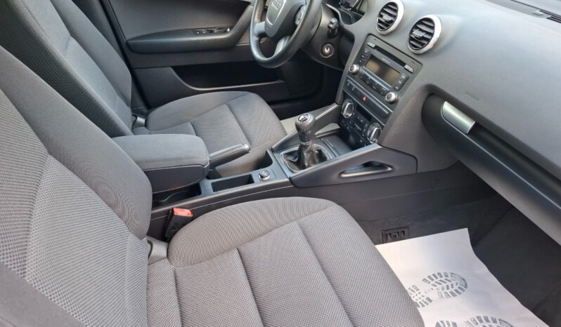 
								AUDI A3 1.2 TSI ATTRACTION 2010 / 2011 EURO 5 full									