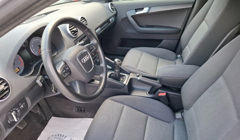 
								AUDI A3 1.2 TSI ATTRACTION 2010 / 2011 EURO 5 full									