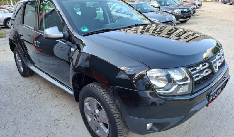 
								DACIA DUSTER 1.6 I CELEBRATION 2015 EURO 6 full									