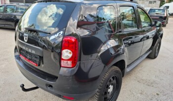 
DACIA DUSTER 1.5 DCI 4X4 LAUREATE 2013 full								