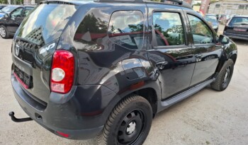 
DACIA DUSTER 1.5 DCI 4X4 LAUREATE 2013 full								