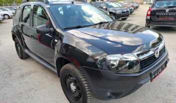 
DACIA DUSTER 1.5 DCI 4X4 LAUREATE 2013 full								