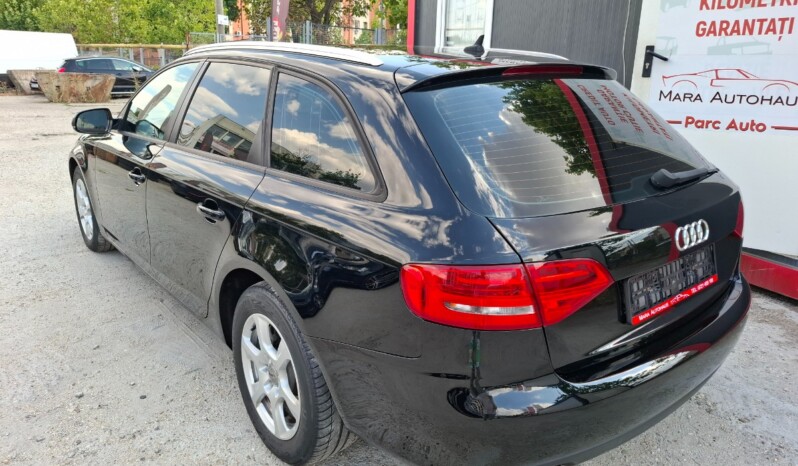 
AUDI A4 2.0 TDI ATTRACTION 2010 EURO 5 full									