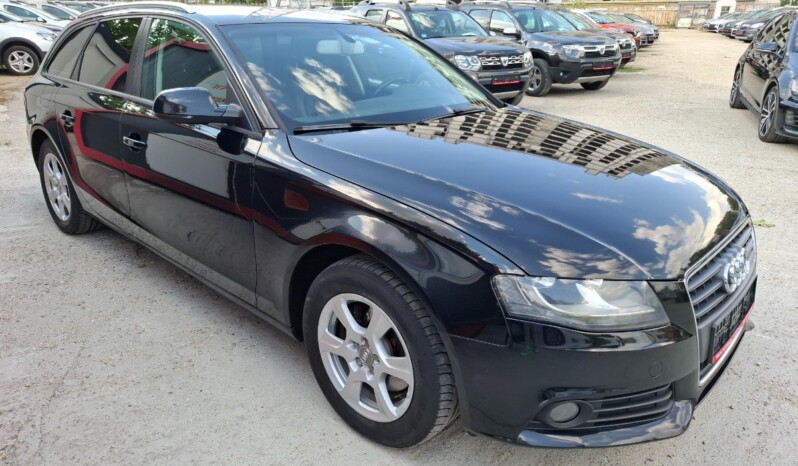 
AUDI A4 2.0 TDI ATTRACTION 2010 EURO 5 full									