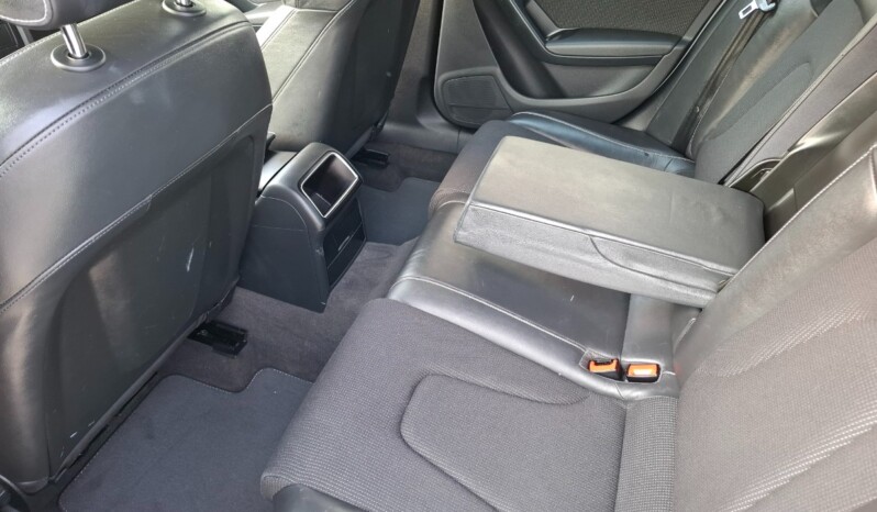 
AUDI A4 1.8 TFSI S-LINE SPORTPAKET 2011 / 2012 full									