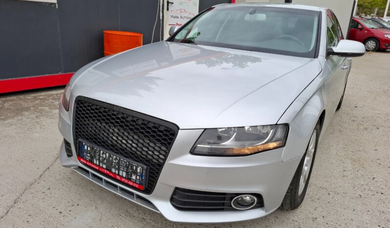 
AUDI A4 2.0 TDI AMBIENTE 2011 / 2012 full									