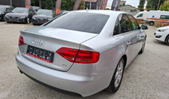 
AUDI A4 2.0 TDI AMBIENTE 2011 / 2012 full								