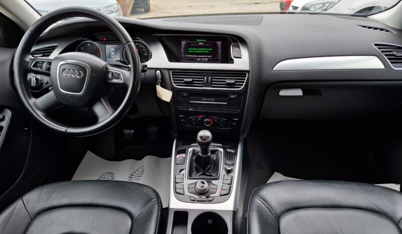 
AUDI A4 2.0 TDI AMBIENTE 2011 / 2012 full									