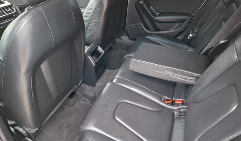 
AUDI A4 2.0 TDI AMBIENTE 2011 / 2012 full									