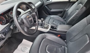 
AUDI A4 2.0 TDI AMBIENTE 2011 / 2012 full								
