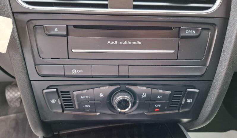 
AUDI A4 2.0 TDI AMBIENTE 2011 / 2012 full									