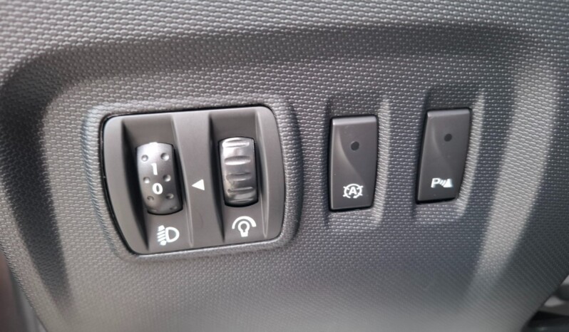 
RENAULT CAPTUR 0.9 TCE ENERGY 2013 full									