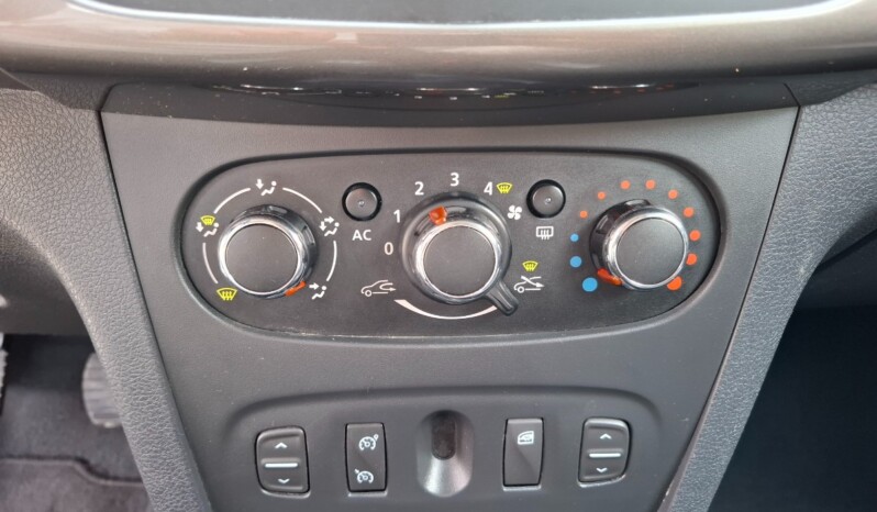 
DACIA SANDERO STEPWAY 0.9 TCE PRESTIGE 2014 full									