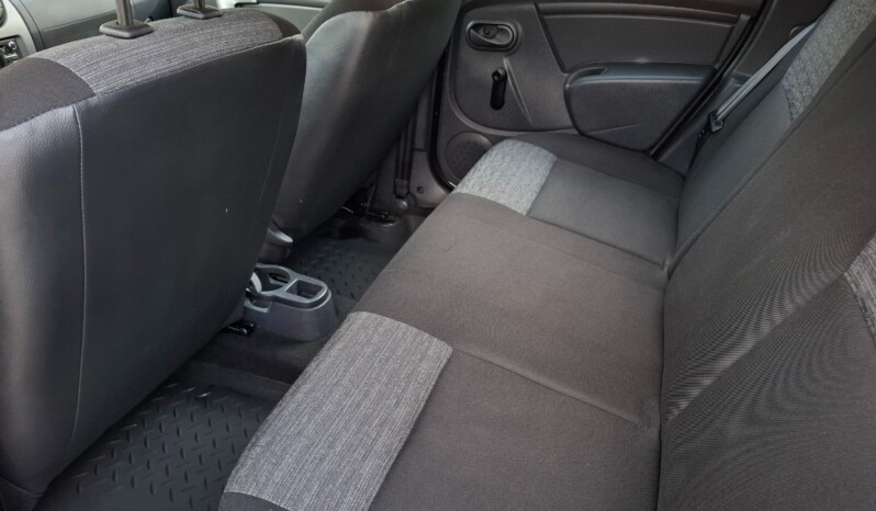 
DACIA DUSTER 1.5 DCI 4×4 AMBIANCE 2012 full									